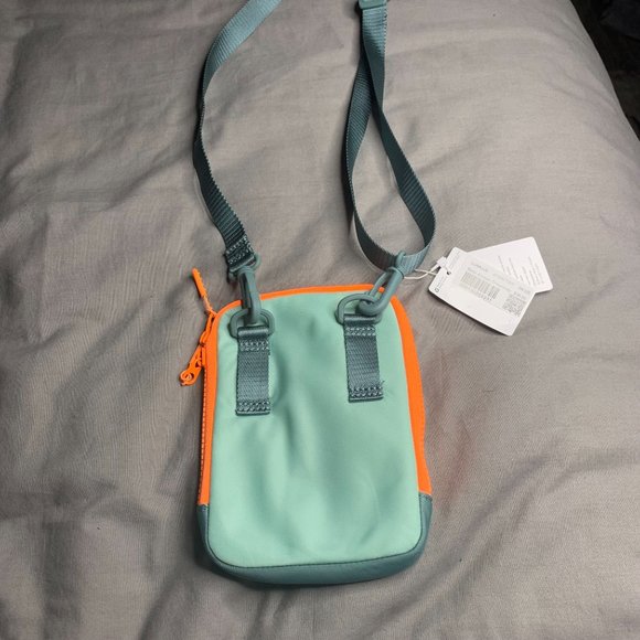 Lululemon Easy Access Crossbody Bag NWT O/S (ATGN/TIDT) Orange Green - Picture 5 of 13